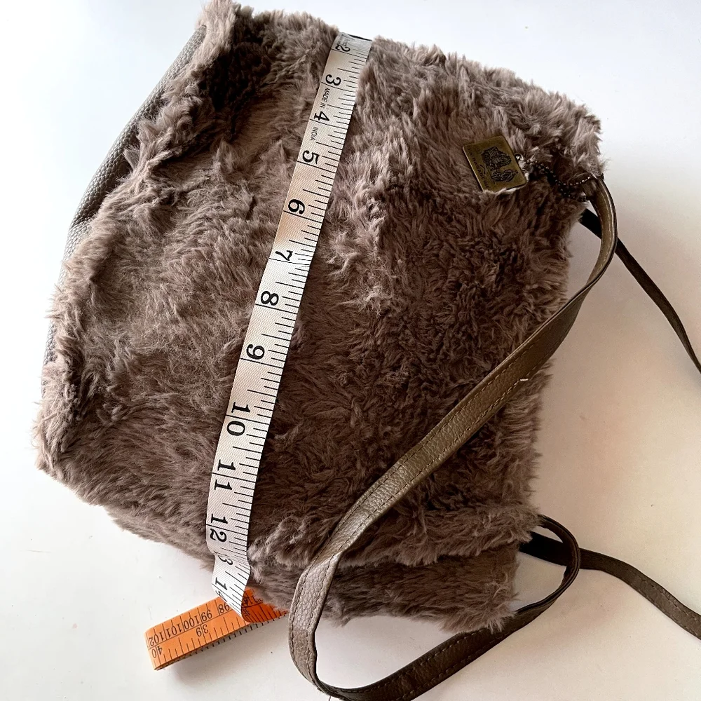 L A bagagerie imported fur bag - Picture 8 of 11